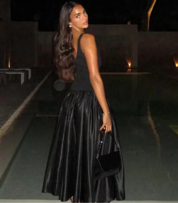 Iris Chic Maxi Dress