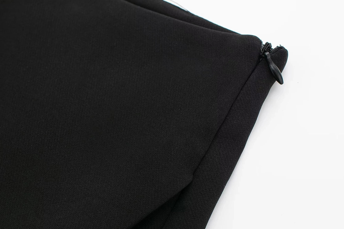 Asymmetric Alice Skort
