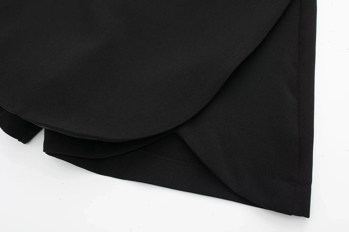 Asymmetric Alice Skort