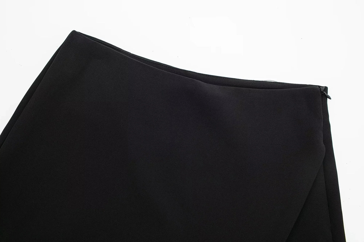 Asymmetric Alice Skort