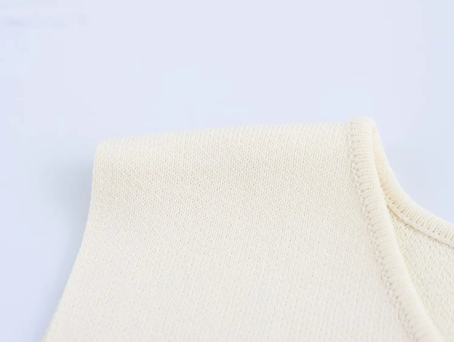 Lily Knitted Sleeveless Crop Top